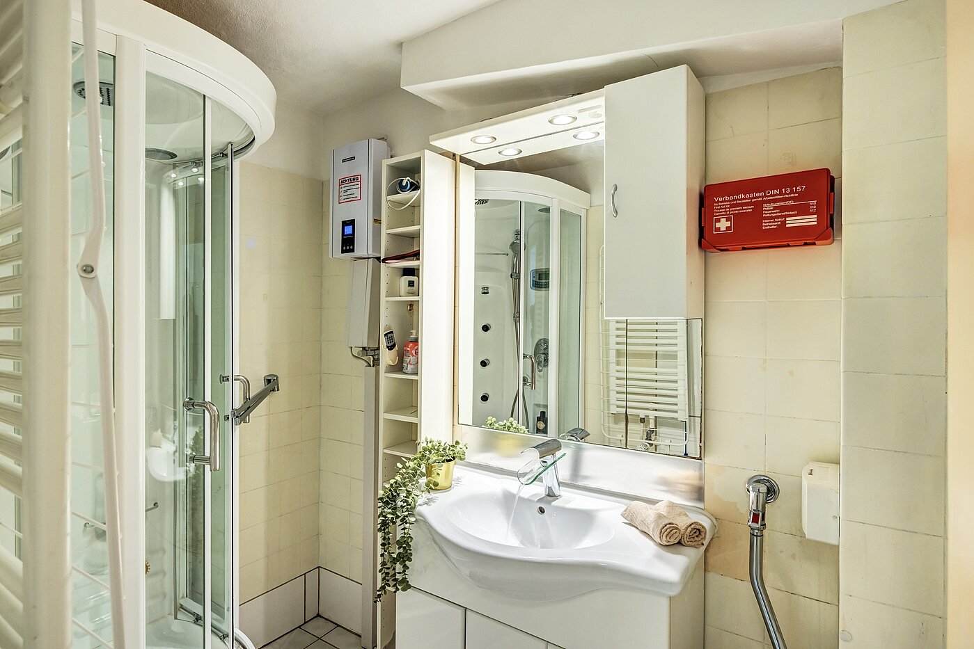 Raised Ground Floor with 1 room | München-Bogenhausen | 70301 | Badezimmer