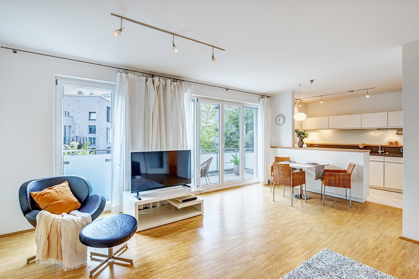 Apartment with 3 room | München-Neuhausen | 70489
