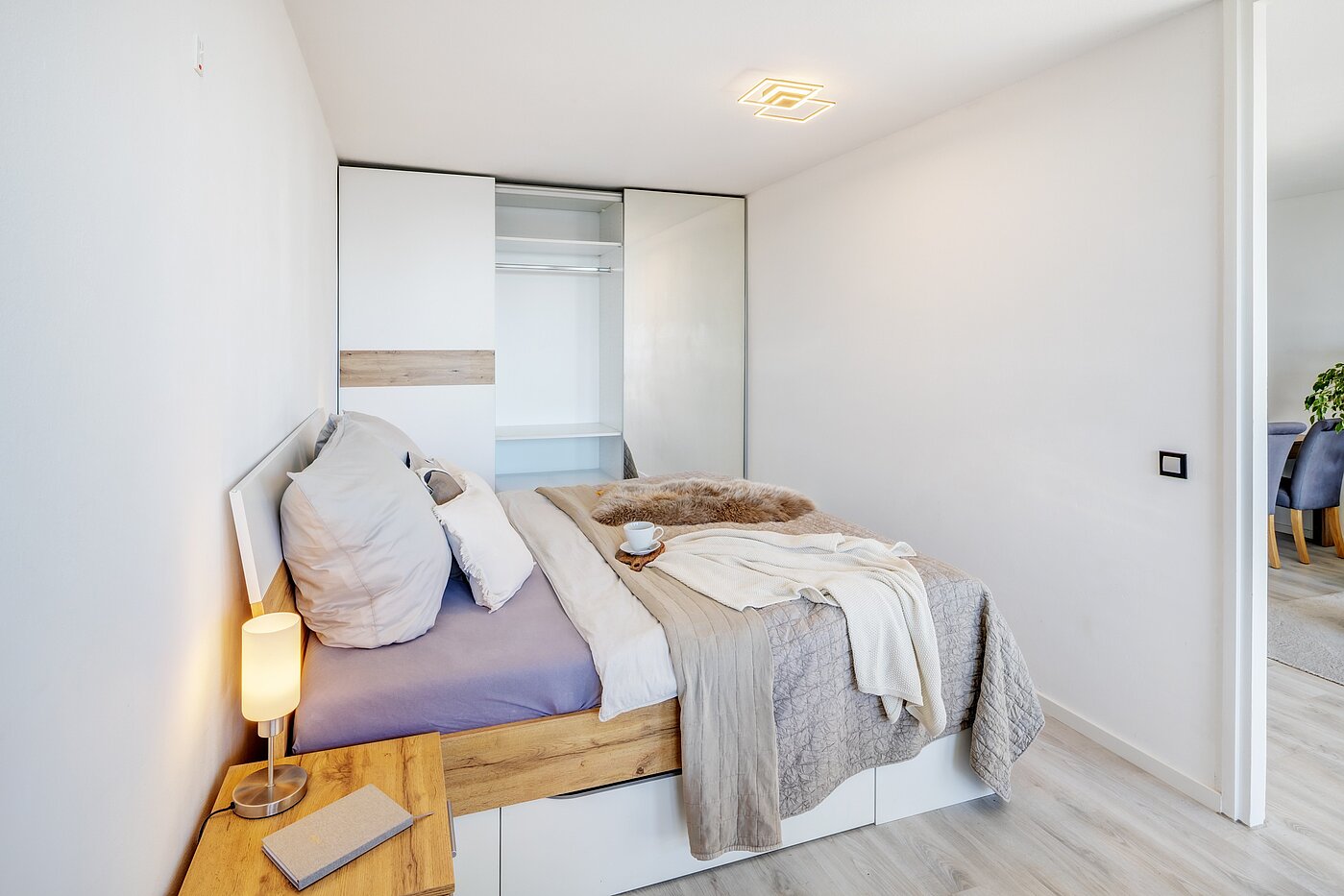 Apartment with 2 room | München-Haidhausen | 70214 | Großer Kleiderschrank