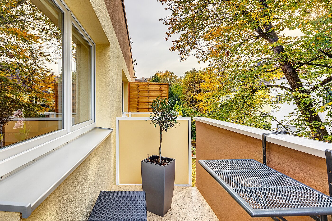 Apartment with 1 room | 70478 | Sonniger Balkon