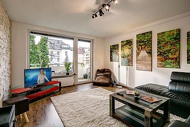 Maxvorstadt: Sunny 2.5-room apartment in a quiet courtyard location