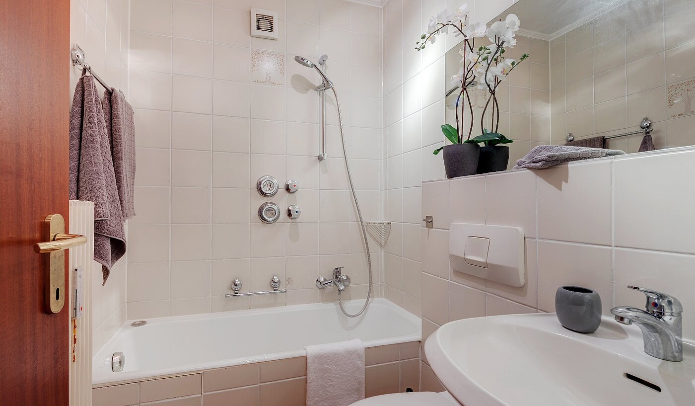 Apartment with 2 room | München-Isarvorstadt | 1804ML1