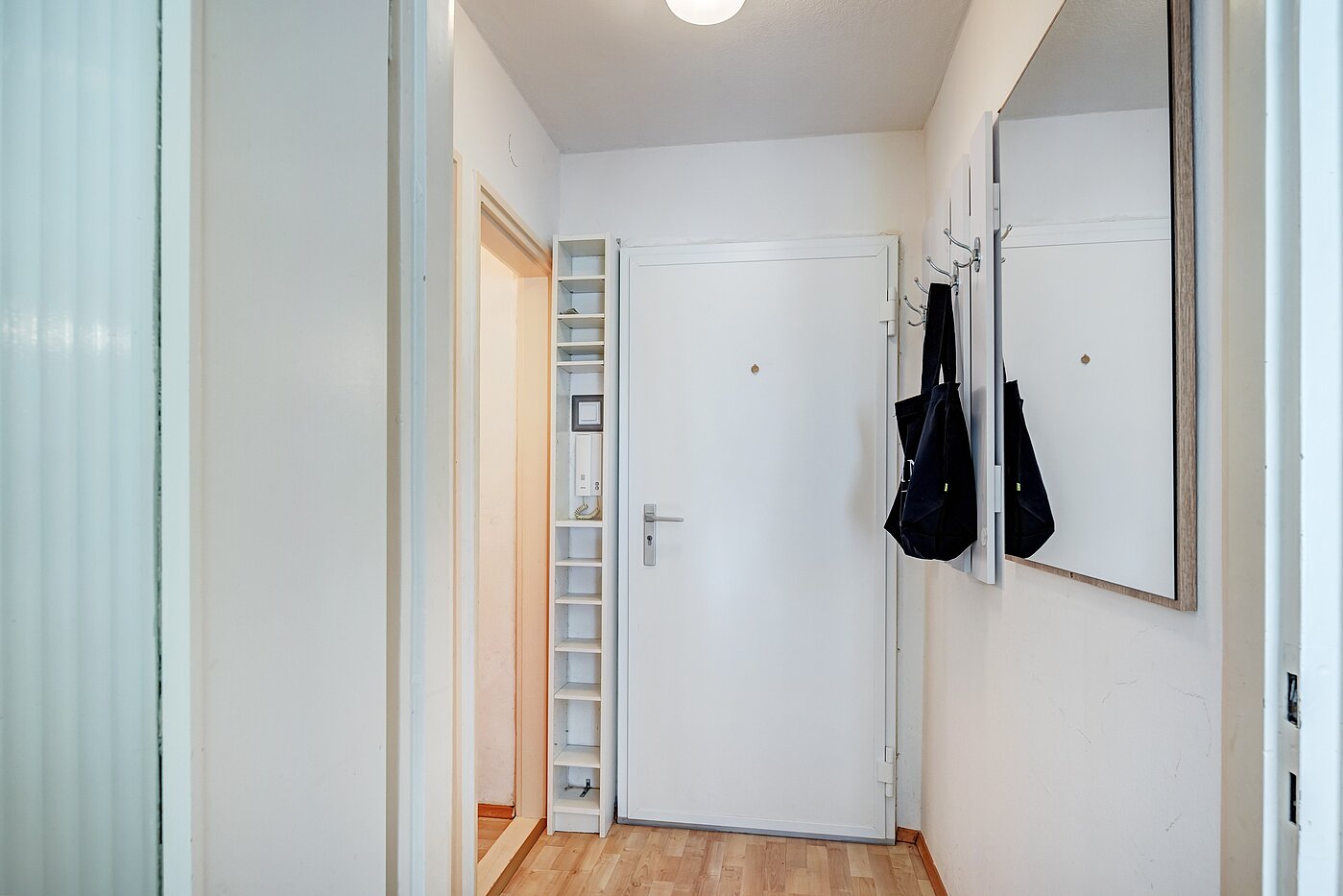 Raised Ground Floor with 1 room | München-Bogenhausen | 70301 | Blick zur Tür