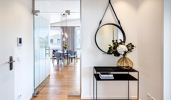 Apartment with 2 room | 70134 | Ansprechendes Entrée