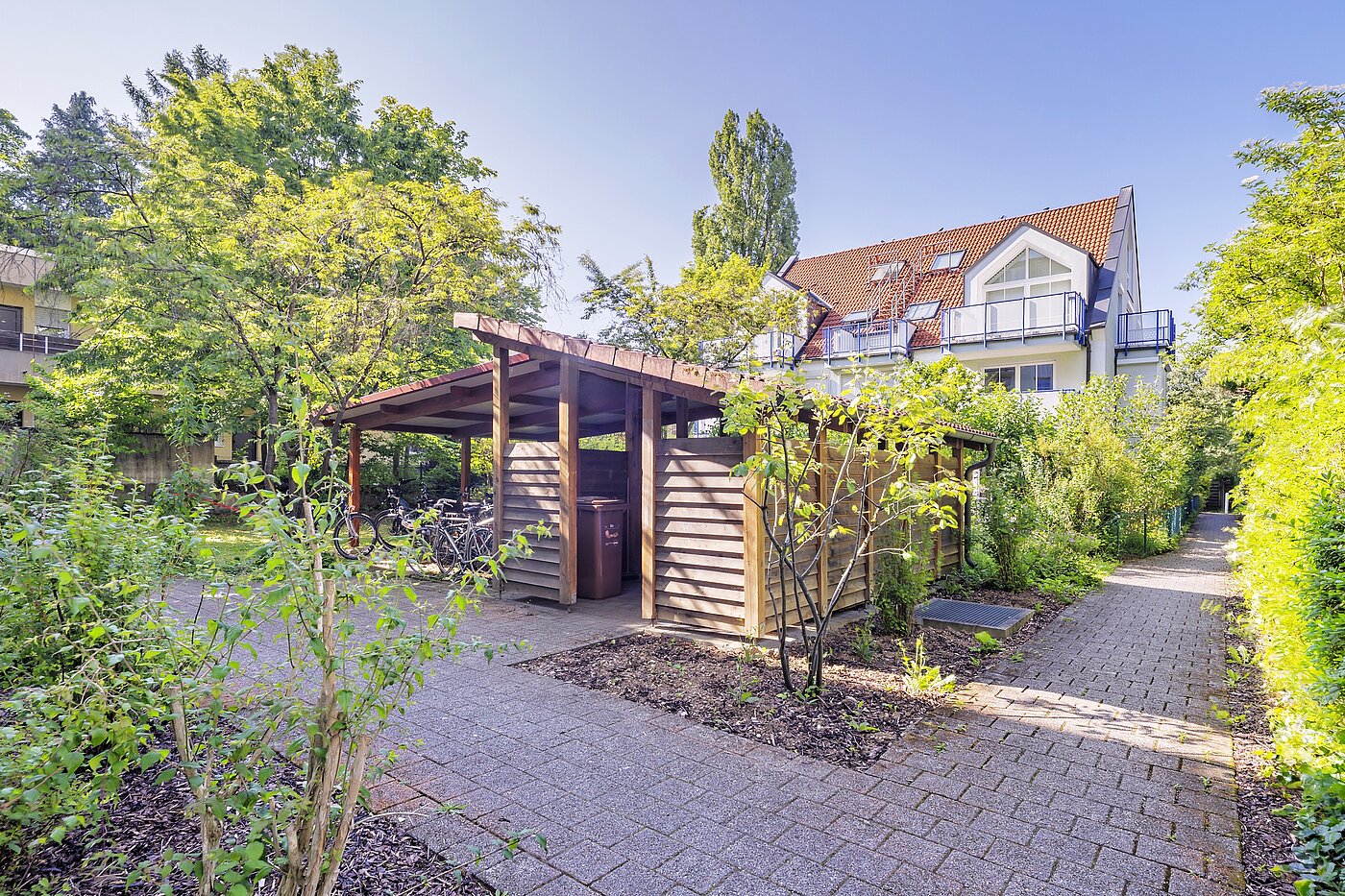 Apartment with 2 room | München-Laim | 70226 | Fahrradabstell-....