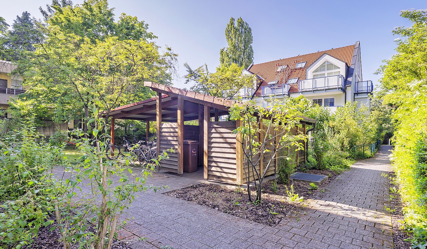 Apartment with 2 room | München-Laim | 70226 | Fahrradabstell-....