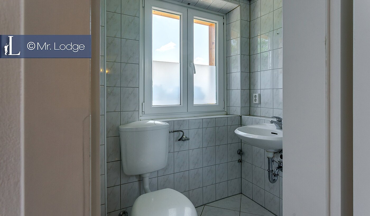 Bauernhaus with 9 room | Hohenschäftlarn | 1805ML4 | Duschbad Haus 1