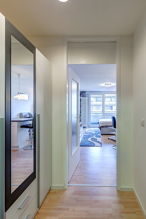 Apartment with 1 room | München-Berg am Laim | 2301ML4 | ...mit Garderobenschrank