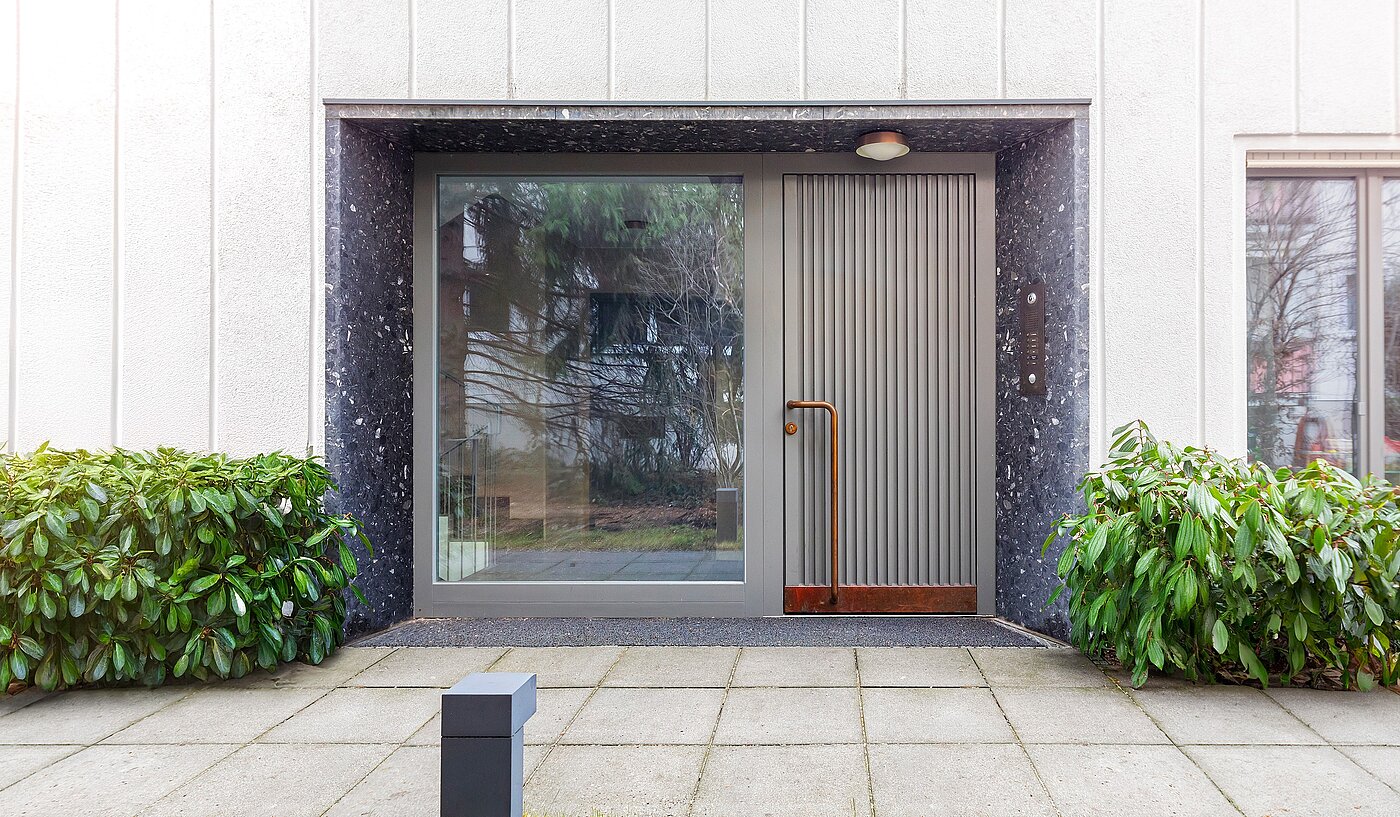 Apartment with 2 room | München-Schwabing | 70195 | Hauseingang