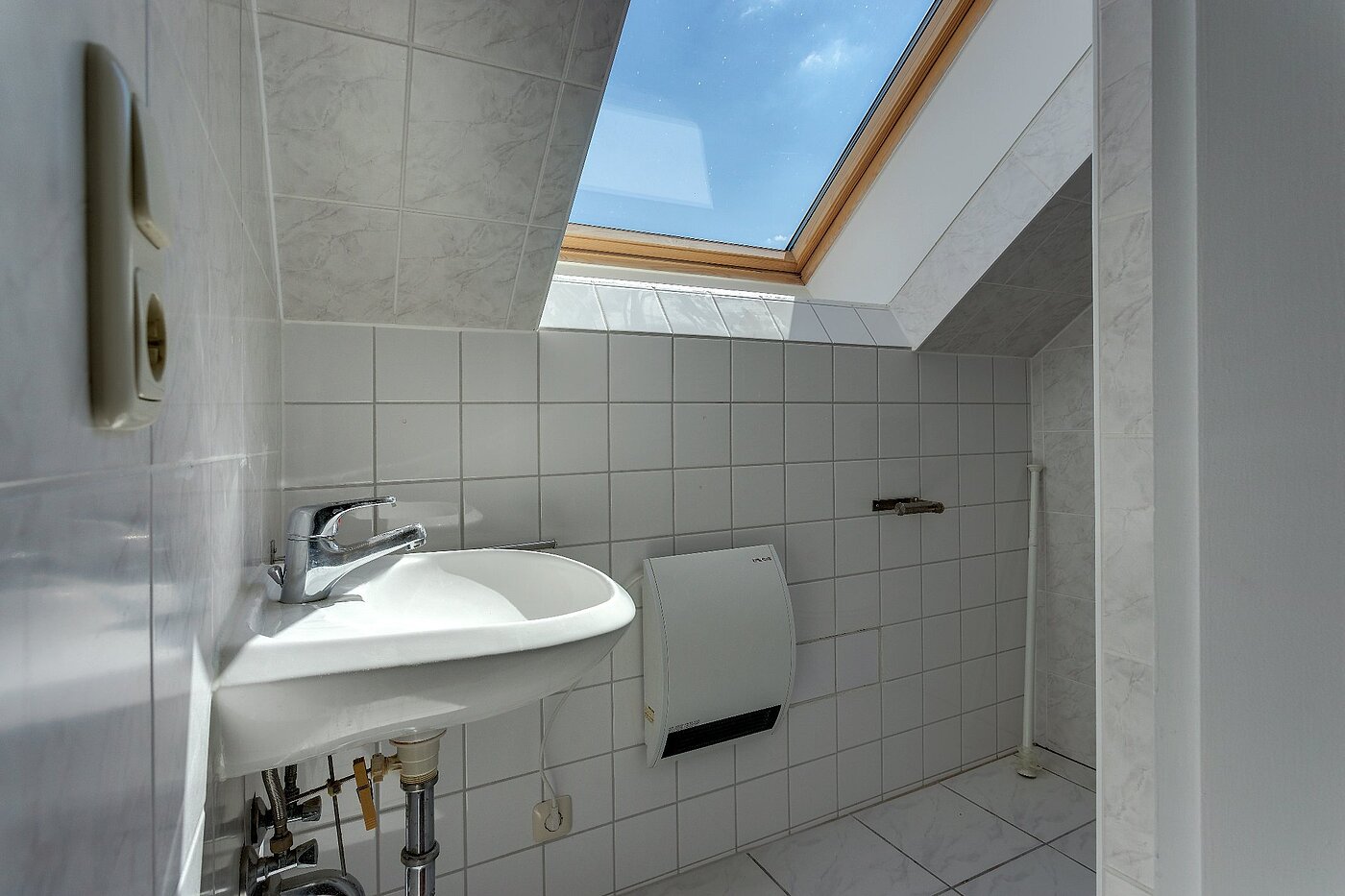 Bauernhaus with 9 room | Hohenschäftlarn | 1805ML4 | Duschbad oben