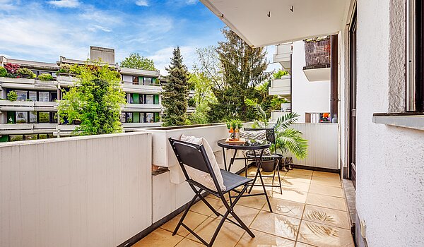 Apartment with 3 room | München-Schwabing | 2202ML12 | Großer Nord-Ost Balkon...