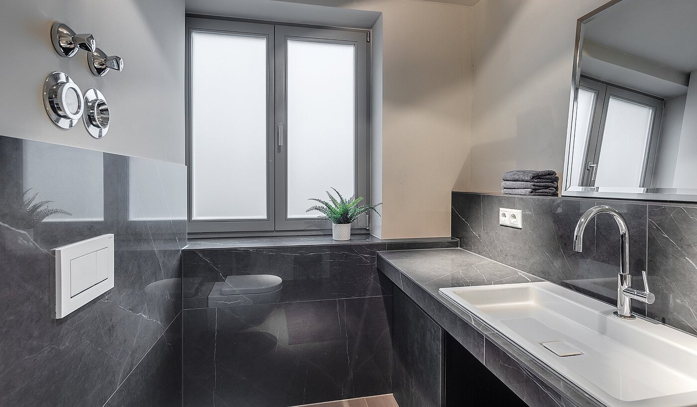 Raised Ground Floor with 2 room | München-Lehel | 2012ML1 | Mit Fenster und...