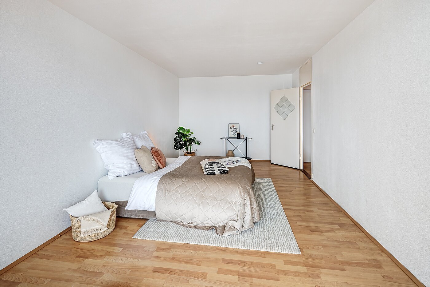 Apartment with 1 room | München-Solln | 2201ML92 | ...mit ausreichend Stellflächen