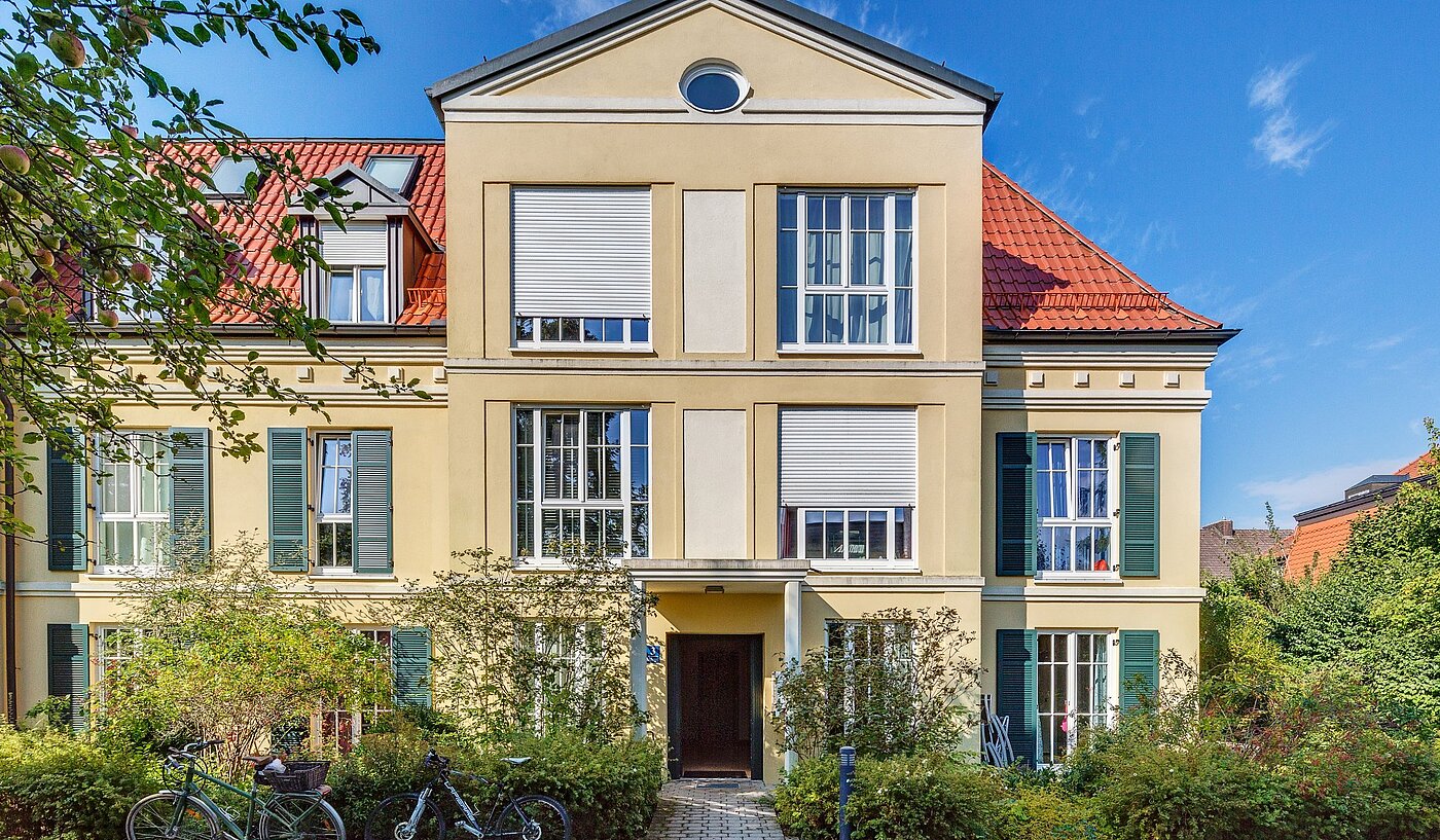 Apartment with 3 room | München-Solln | 1809D8 | Hauseingang