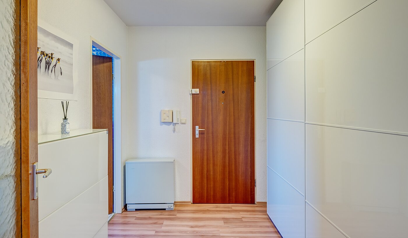 Apartment with 2.5 room | München-Hadern | 70393 | Flur Blickrichtung Eingang