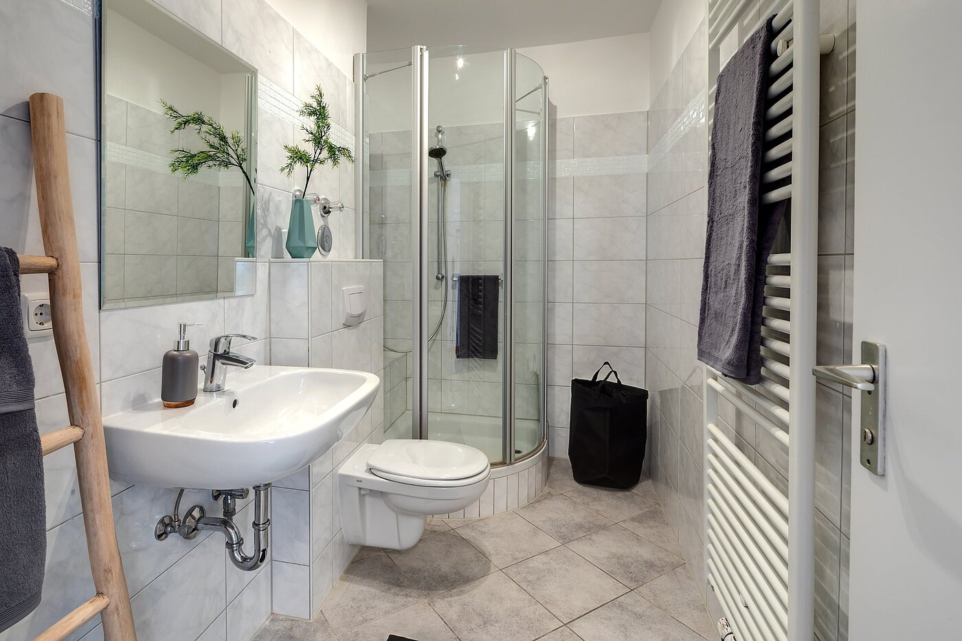 Apartment with 2 room | München-Sendling-Westpark | 1811ML1 | Bad