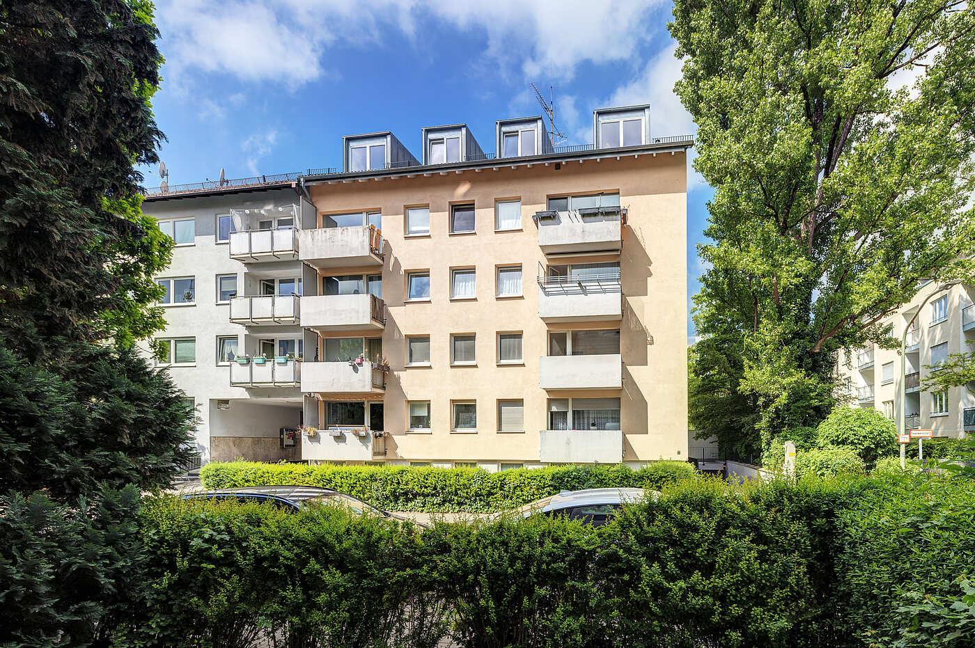 Apartment with 2 room | München-Sendling-Westpark | 70413 | Hausansicht
