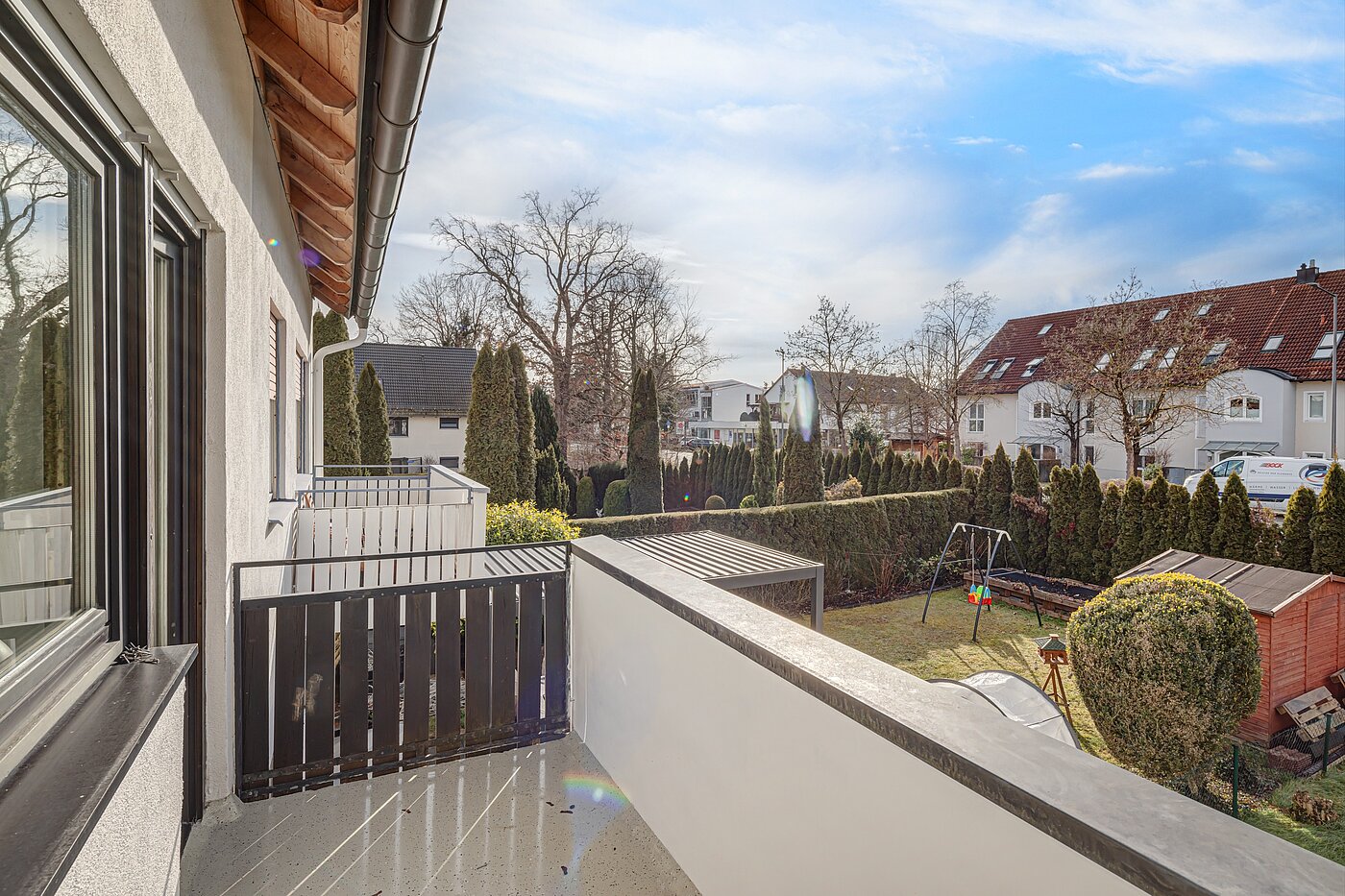 Middle townhouse  with 5 room | Unterschleißheim | 70187 | ... und Zugang zum Balkon...