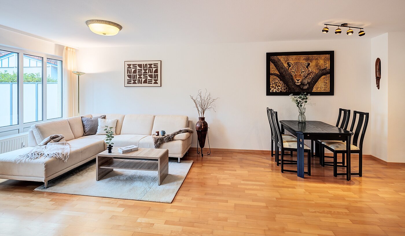 Maisonette with 4.5 room | 70295 | Wohn- und Essbereich