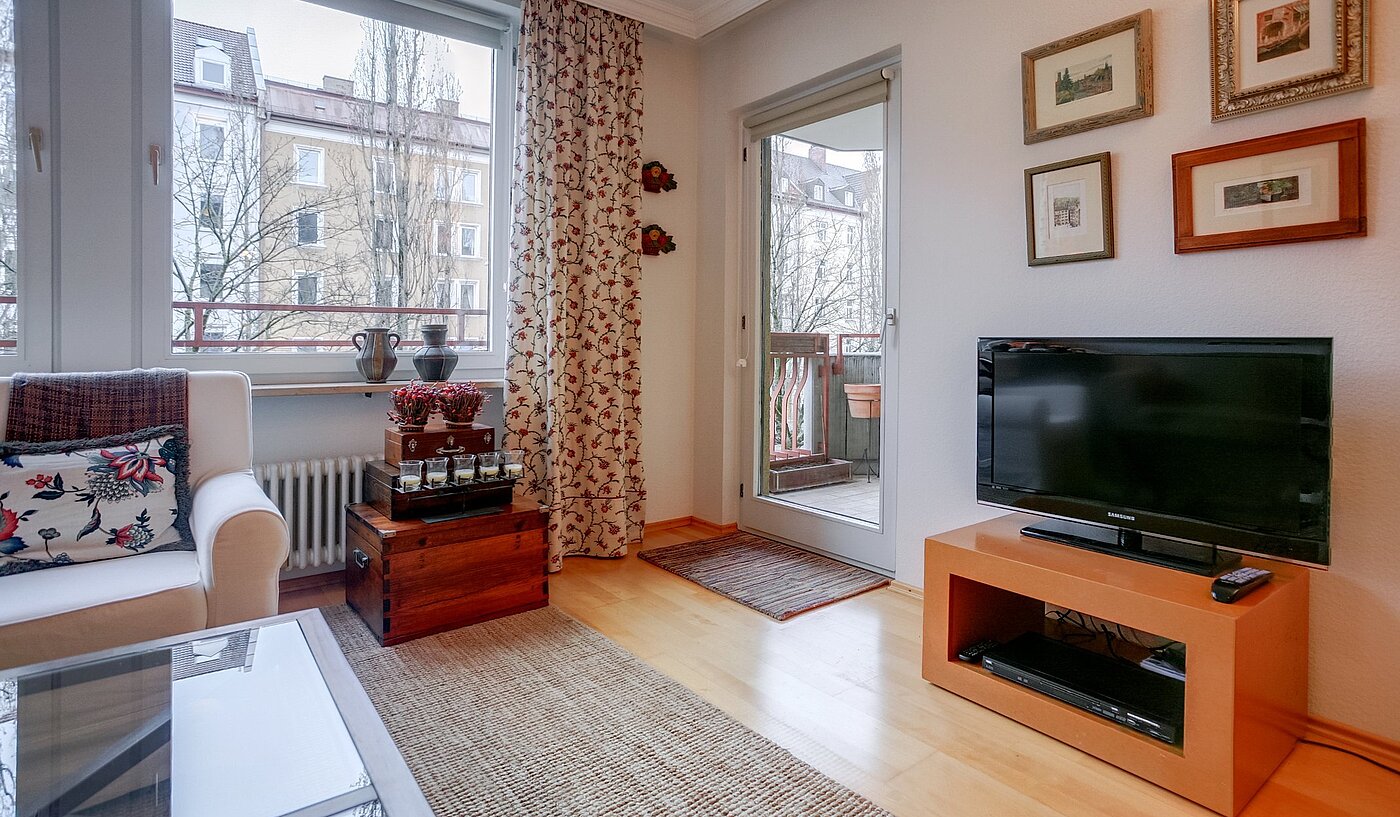 Apartment with 3 room | München-Au | 2003ML17 | und Zugang zum Balkon