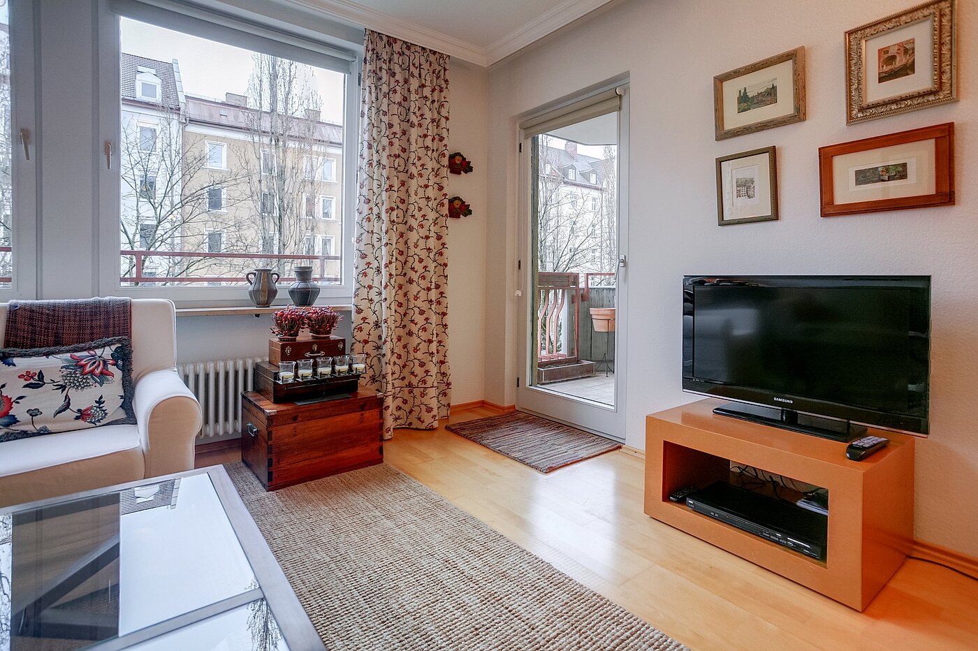 Apartment with 3 room | München-Au | 2003ML17 | und Zugang zum Balkon