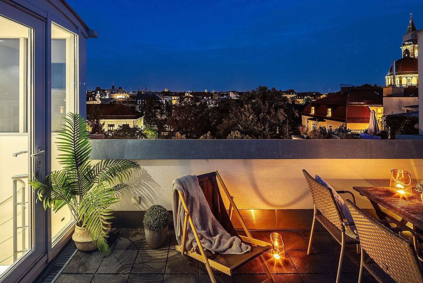 Apartment with 2 room | München-Schwabing | 2208ML2 | ...bei Nacht