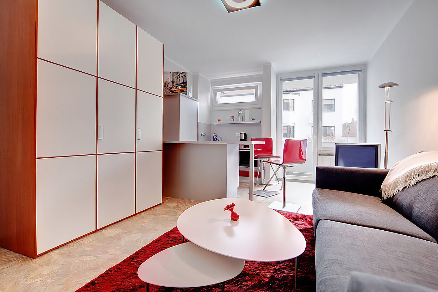 Apartment with 1 room | München-Milbertshofen | 70286 | Blick auf die Küche