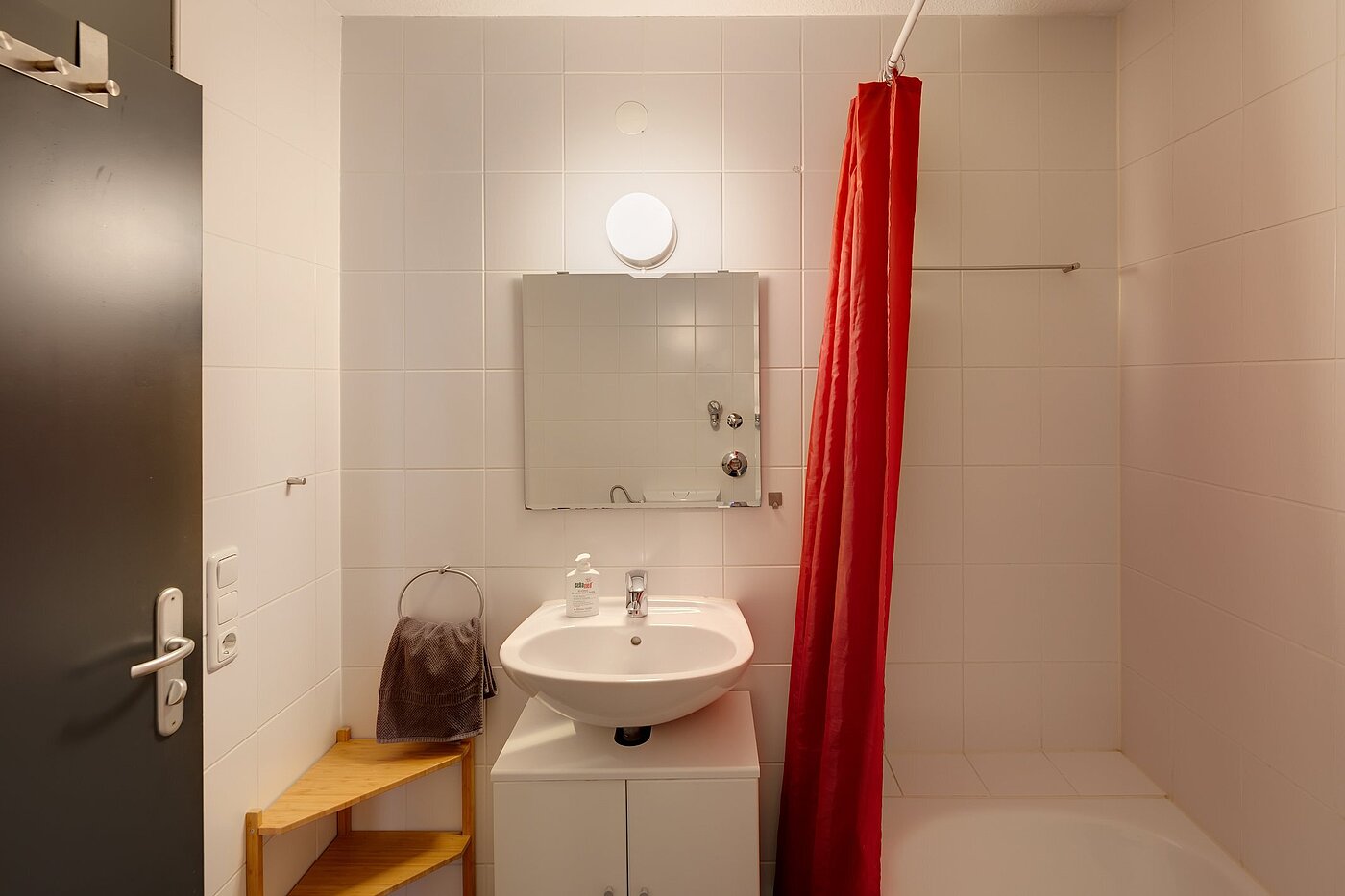 Apartment with 1 room | München-Isarvorstadt | 2110ML3 | Bad mit...