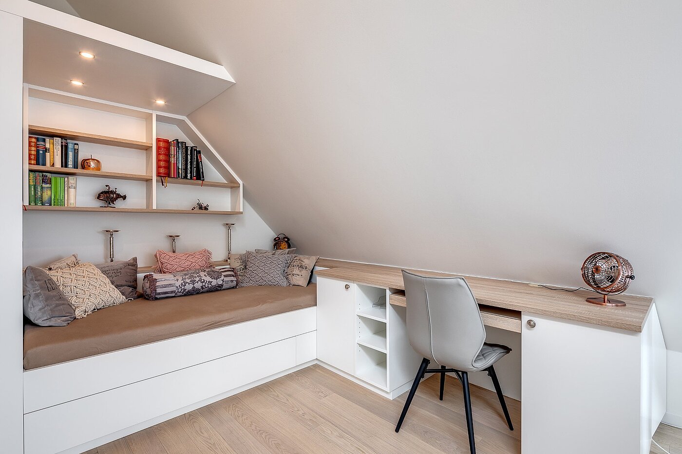 Apartment with 2.5 room | München-Moosach | 2012ML4 | Idealer Homeoffice-Platz