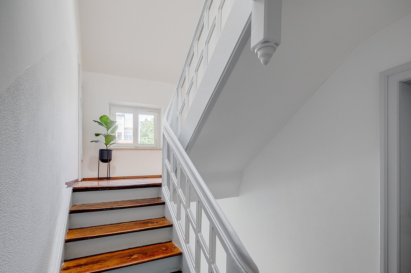 Apartment with 2 room | München-Isarvorstadt | 70089 | Charmantes Treppenhaus