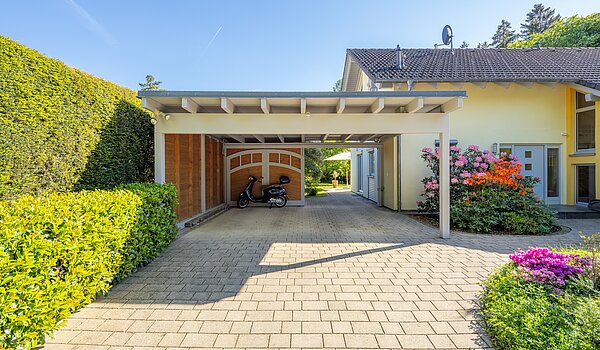 Detached house with 5 room | Icking | 70438 | Carport mit Schiebetor...