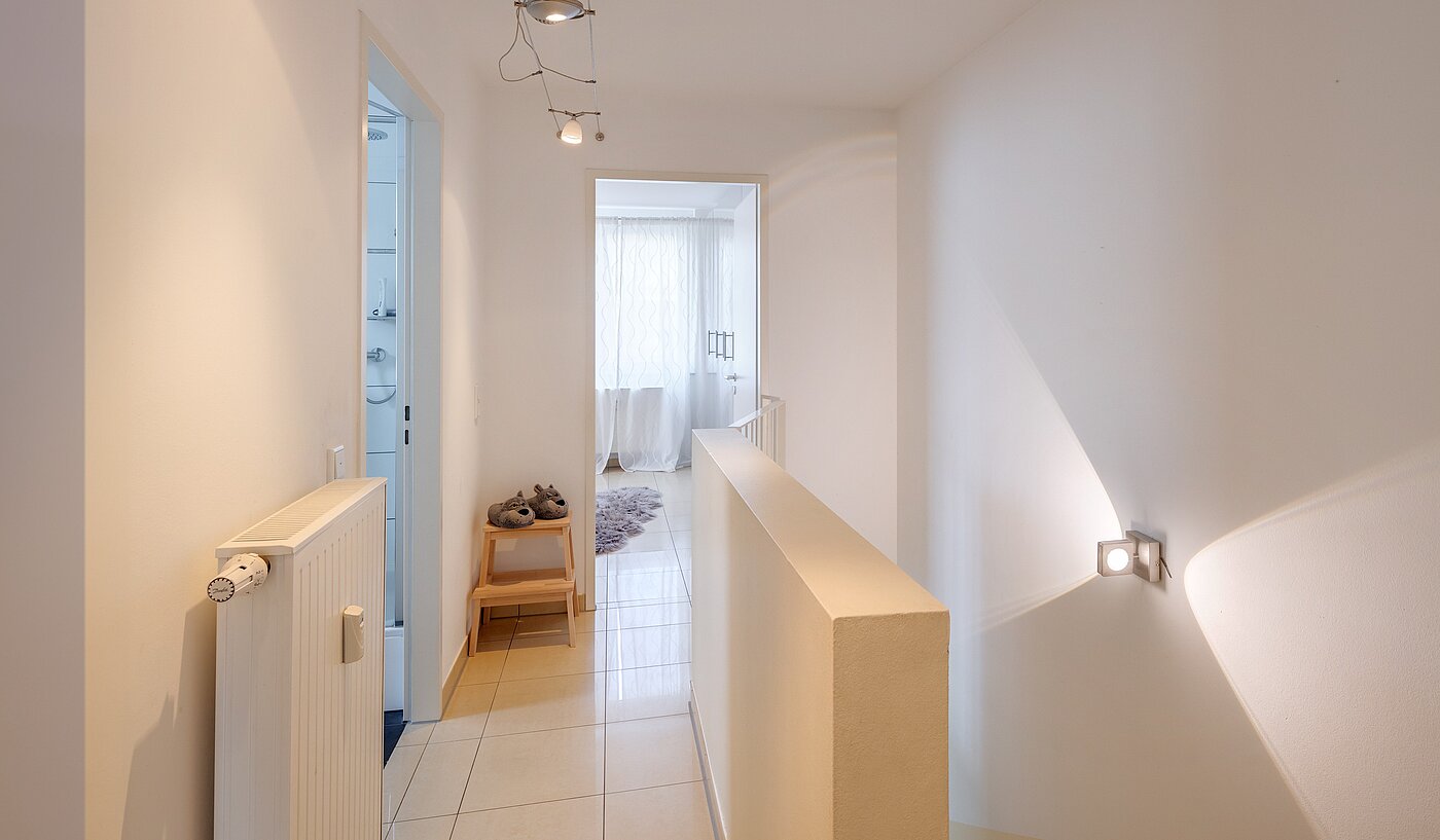 Semi-detached House with 5 room | Unterföhring | 70119 | ...nach oben