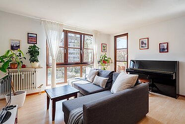 Neuhausen: charming 2-room apartment