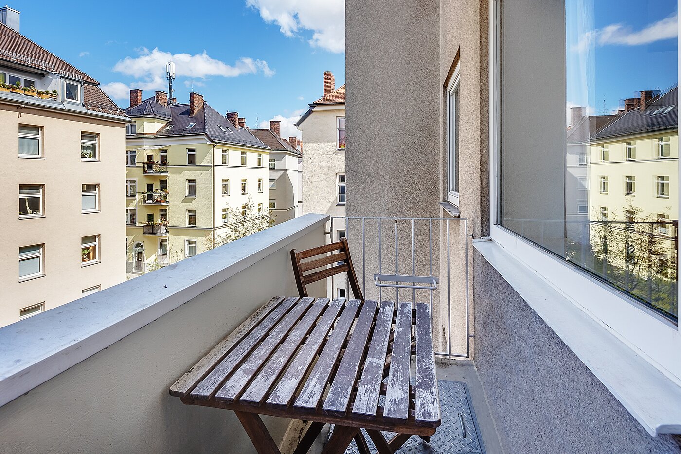 Apartment with 1.5 room | München-Schwanthalerhöhe | 2211ML8 | Balkon zum Innenhof