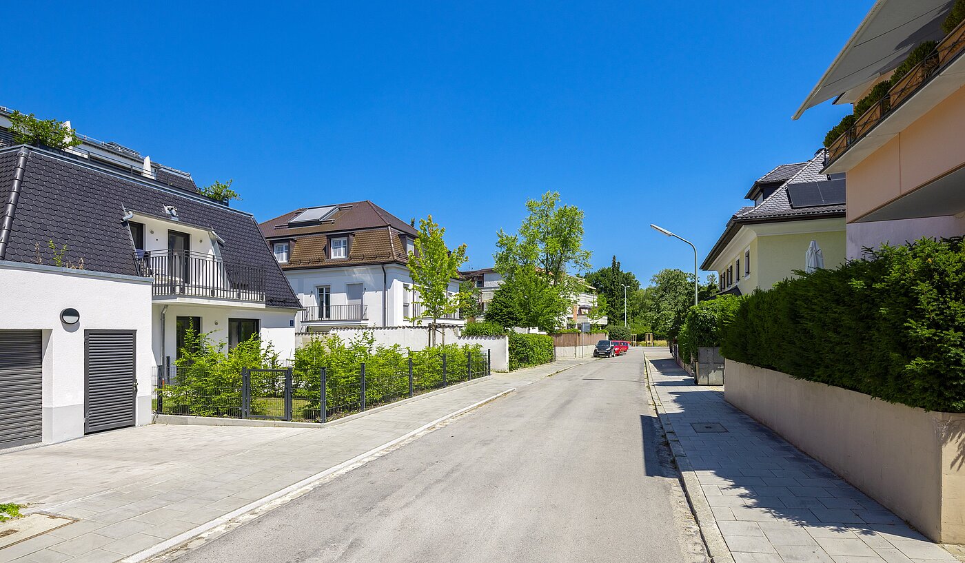 Terrassenwohnung with 3 room | München-Harlaching | 70371 | Ruhige Anliegerstraße