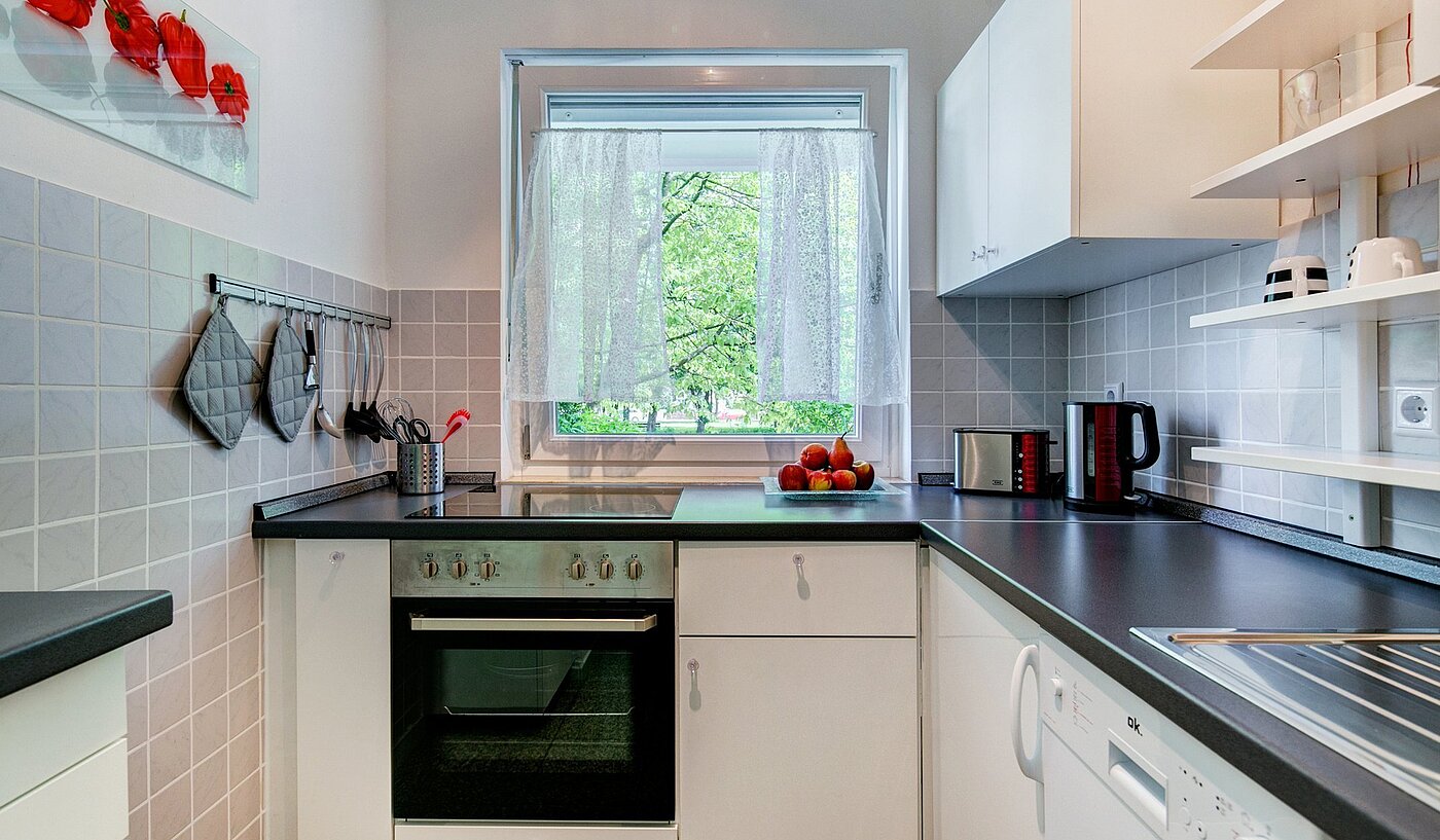 Raised Ground Floor with 2 room | München-Sendling-Westpark | 2001ML1 | Abgeschlossene Küche mit...