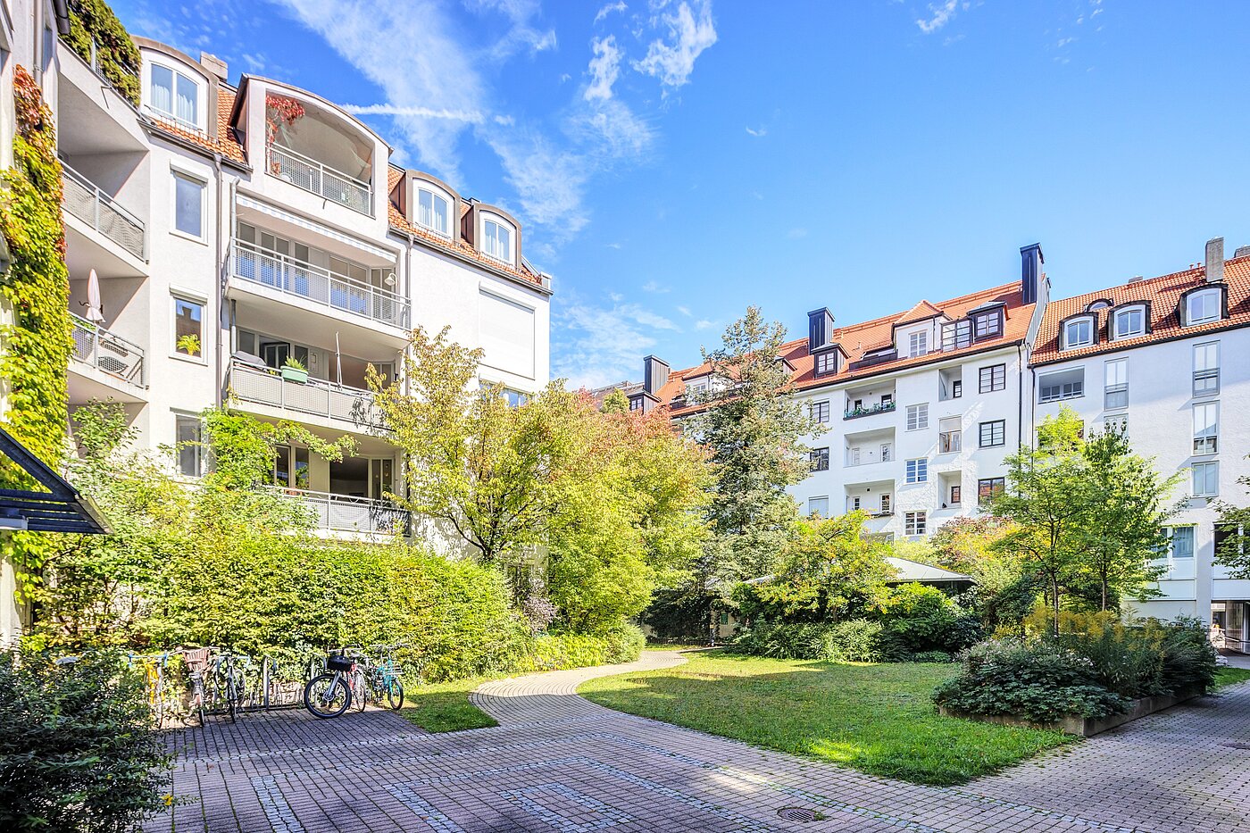 Apartment with 1 room | München-Schwabing | 70249 | Wohanlage mit...