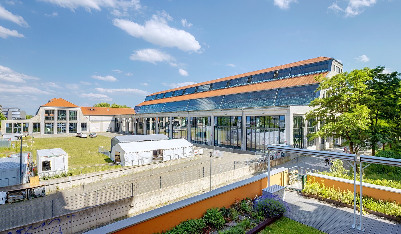 Apartment with 2 room | München-Schwanthalerhöhe | 2206ML11 | Blick auf das Verkehrsmuseum