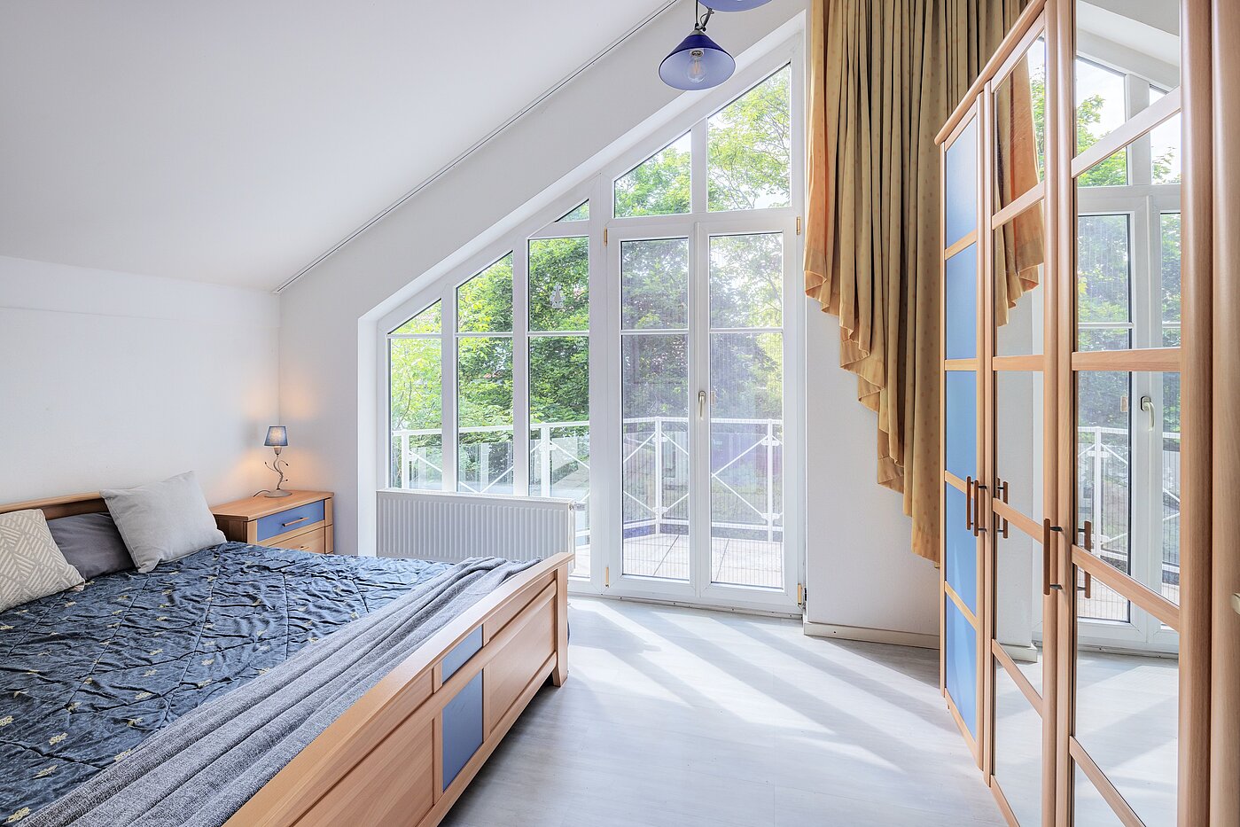 Semi-detached House with 5 room | München-Trudering | 70269 | ...Stellfläche