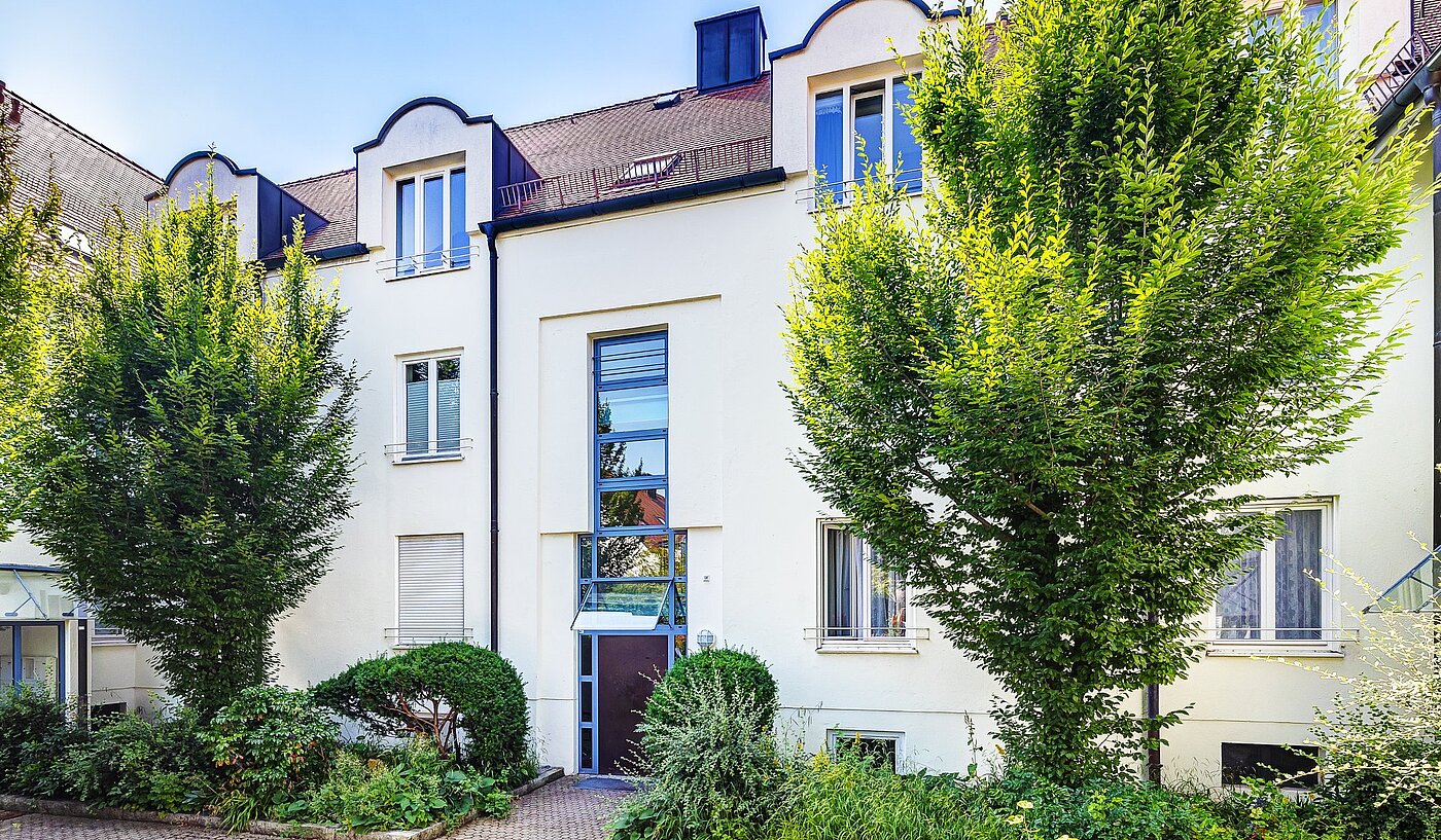 Apartment with 2 room | München-Nymphenburg | 2107ML3 | Vorderansicht Eingang