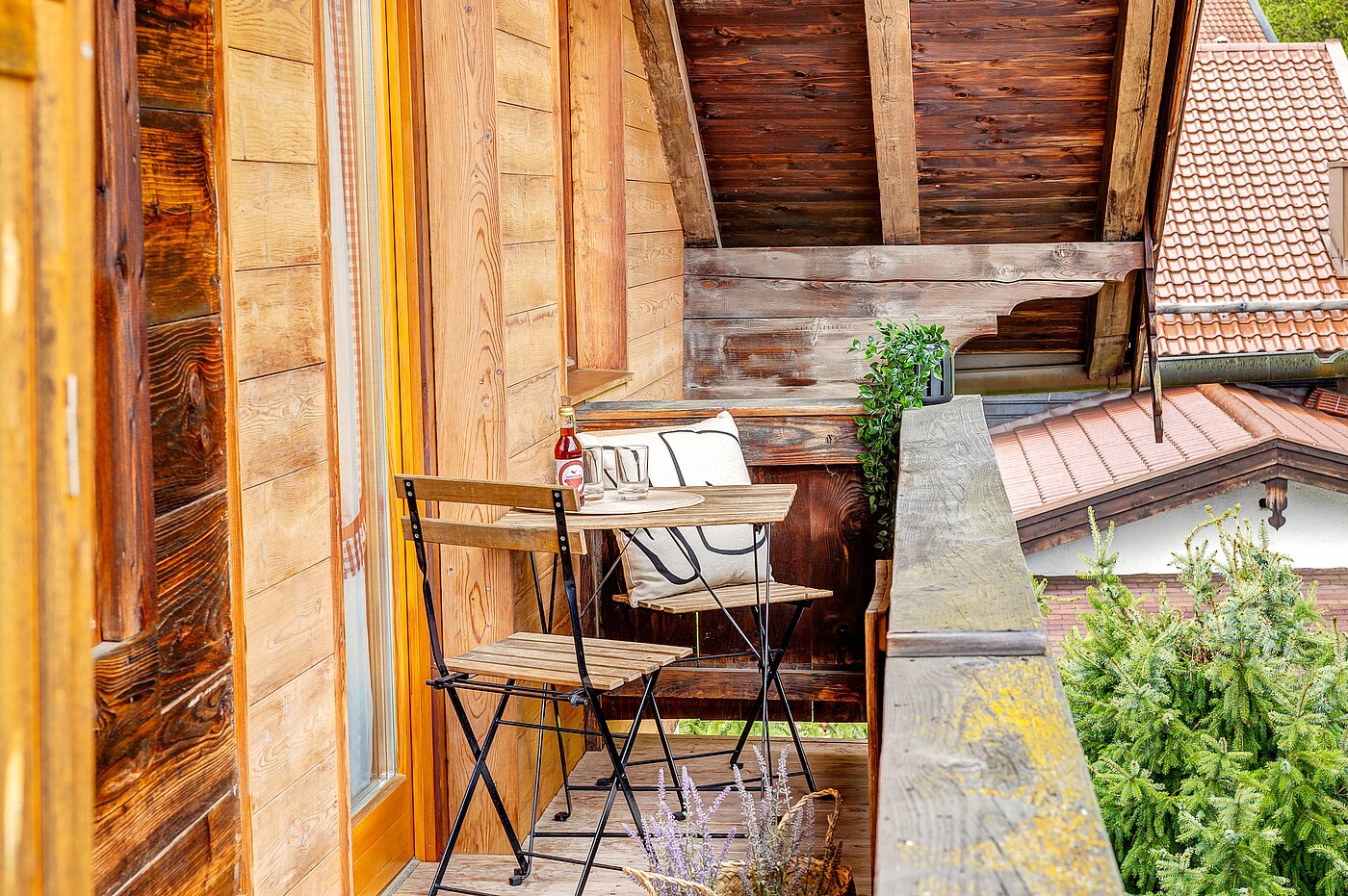 Attic Apartment with 2 room | Bad Wiessee | 70017 | Gemütlicher Sitzbereich