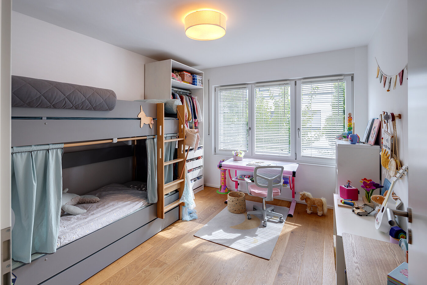 Semi-detached House with 5 room | München-Aubing | 70162 | ...mit viel Lichteinfall