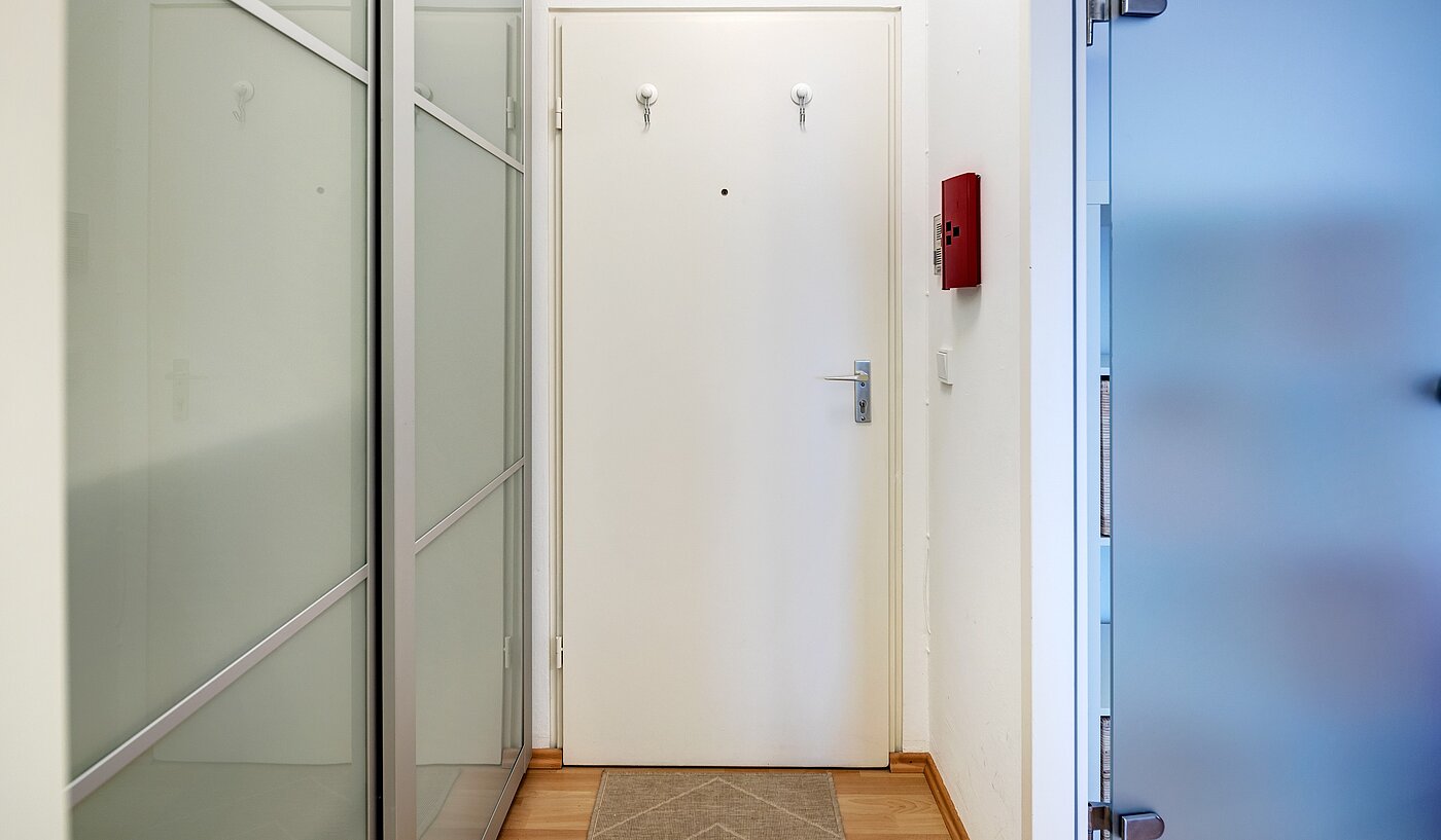 Apartment with 1 room | München-Laim | 70175 | Flur Richtung Eingang