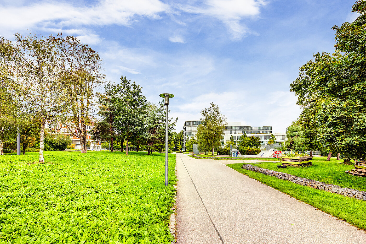 Apartment with 2 room | München-Schwabing | 70153 | Viele Grünflächen innerhalb der Parkstadt