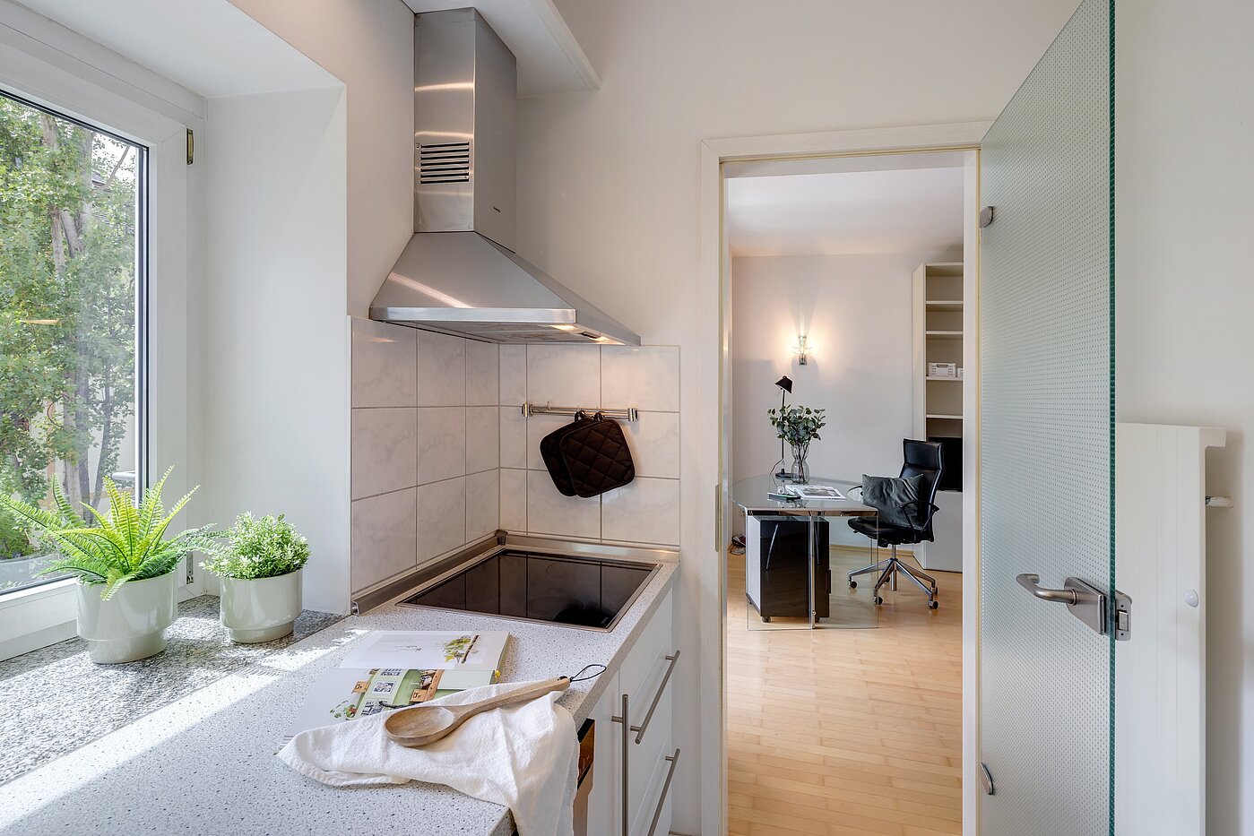 Apartment with 1 room | München-Maxvorstadt | 2206ML5 | ...schöner Einbauküche