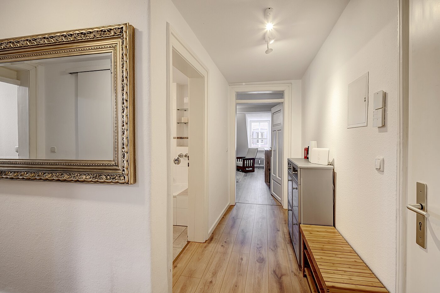 Attic Apartment with 4.5 room | München-Ludwigsvorstadt | 70461 | Diele 1