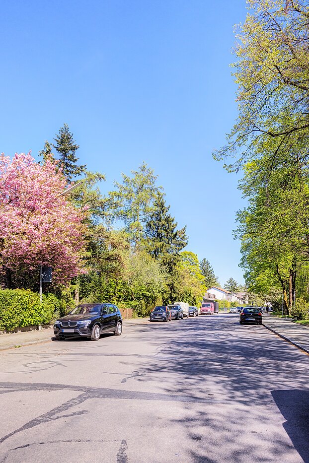 Apartment with 3.5 room | München-Bogenhausen | 703052 | Ruhige Nachbarschaft