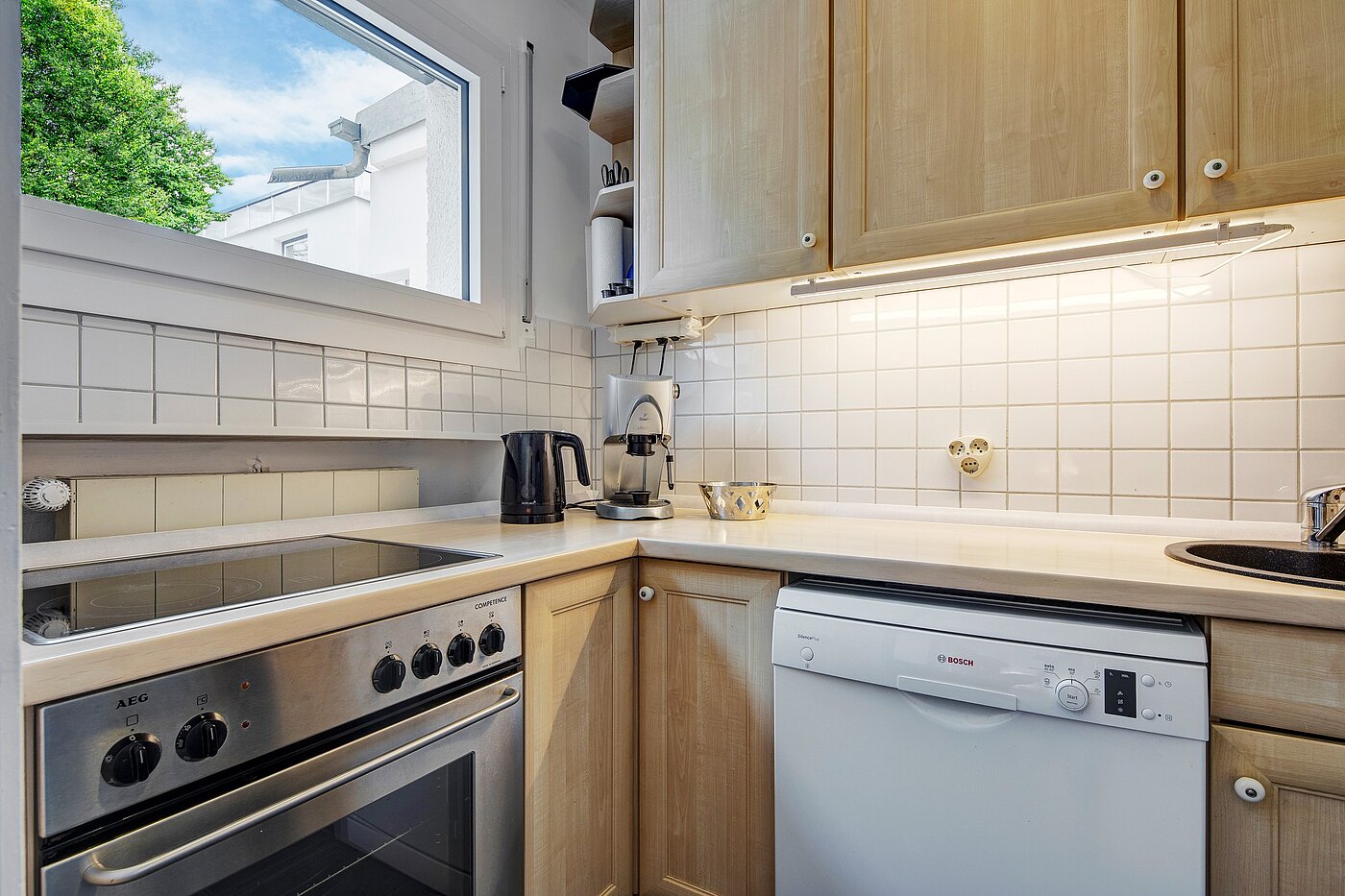 Apartment with 1.5 room | München-Sendling-Westpark | 2207ML4 | ...mit Einbauküche