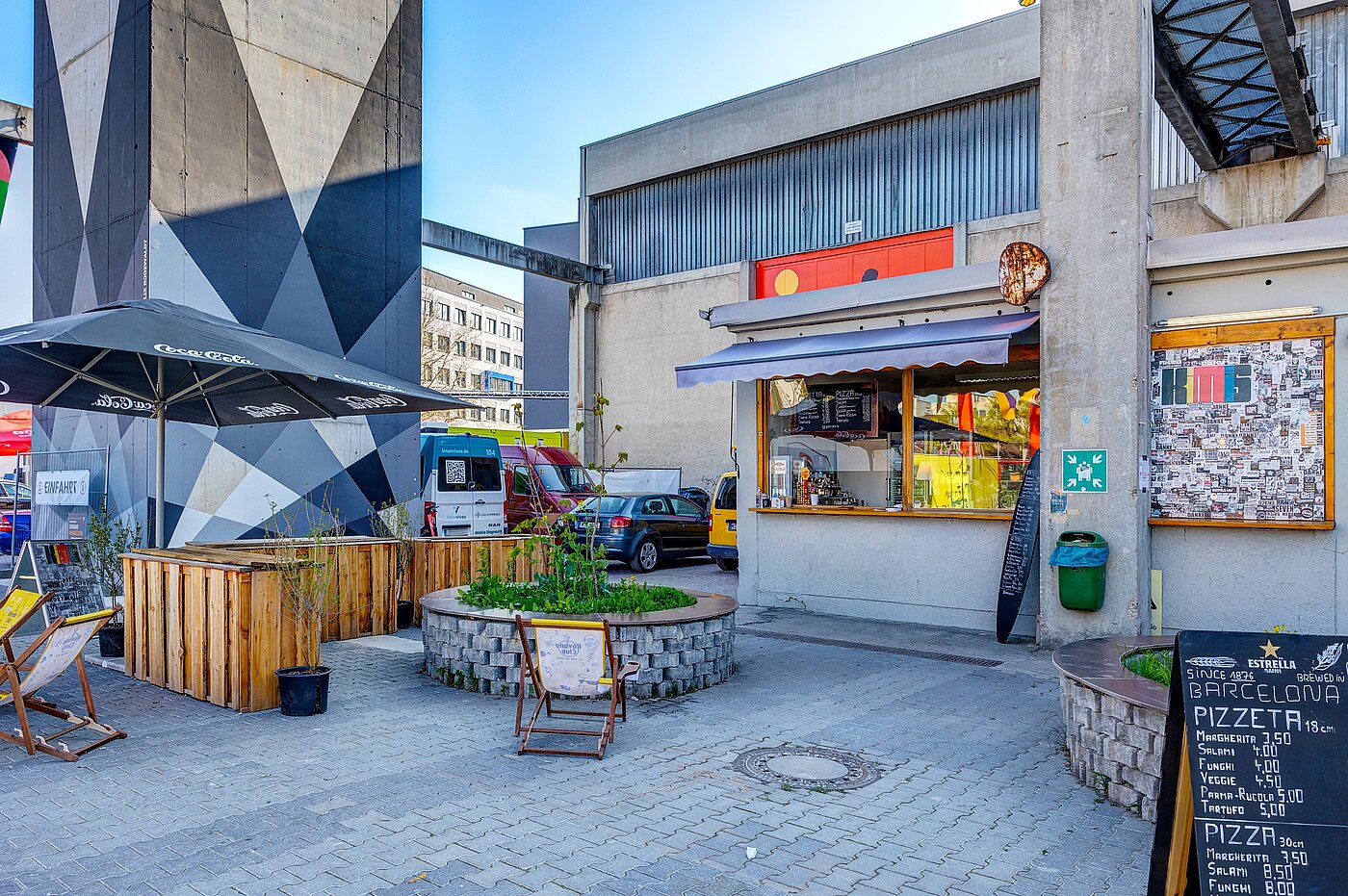 Apartment with 3 room | München-Forstenried | 2204ML1 | ...um die Ecke