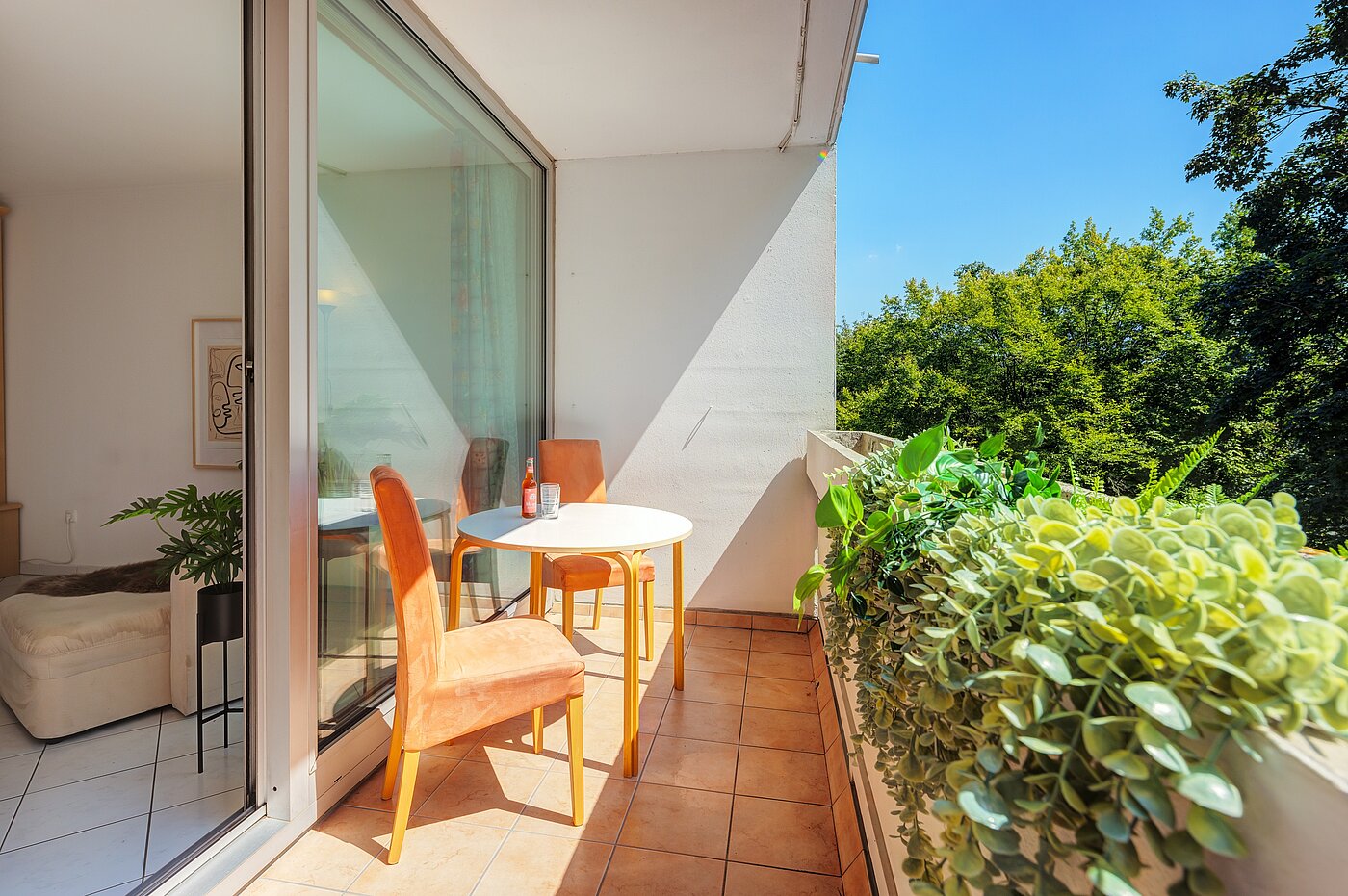 Apartment with 3 room | München-Bogenhausen | 70261 | ...mit Blick ins Grüne